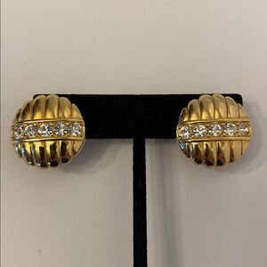 Vintage SAL Swarovski Rhinestone Pierced Earrings Round Gold Tone Dome